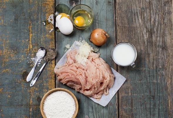 Rørt Kyllingefars med estragon 1 kg